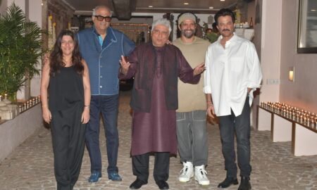 Anil Kapoor hosts birthday bash for Javed Akhtar
