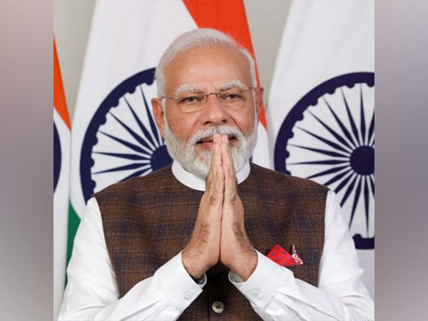 PM Modi extends greetings to nation on occasion of 75th Republic Day