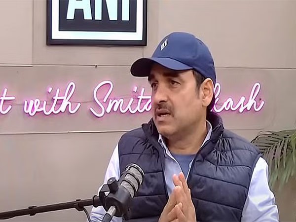 Actor Pankaj Tripathi, who is known for his fine playing skills and wide range of unusual roles, has talked about what goes into making movies and the difficulties actors face.