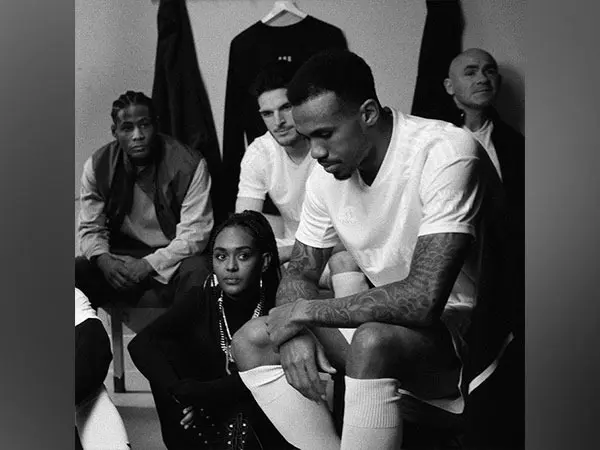 As they have done for 157 years, Arsenal will break their custom by wearing an all-white jersey instead of their usual red one for their FA Cup game against Liverpool at home.