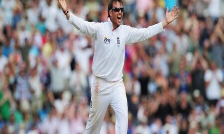 Former England spinner Graeme Swann had some tips for the English team, which will begin its five-Test tour of India on January 25.