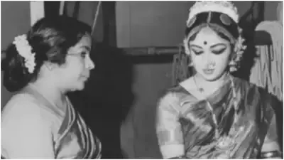 Hema Malini Share memories on her mother's Birth Anniversary