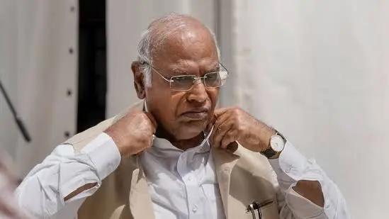 “Did not intend to hurt sentiments”: Cong chief Kharge amid BJP salvoes over temple snub