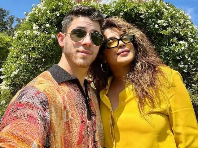 Priyanka Chopra drops pictures with Nick, Malti Marie from Mexico vacation