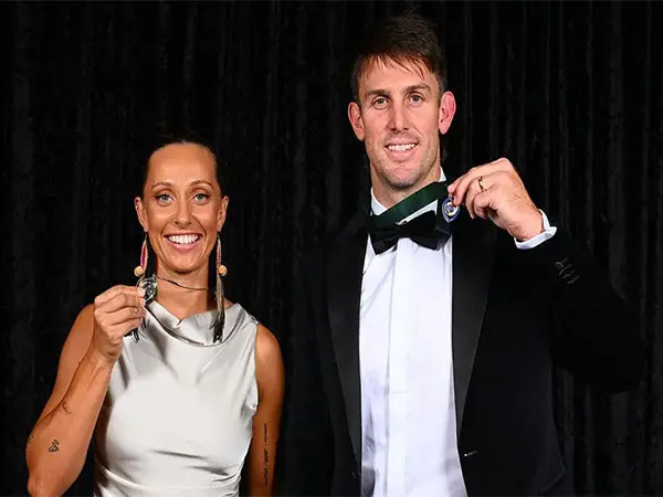 All-rounders Mitchell Marsh, Ashleigh Gardner bag top honours at Australian Cricket Awards