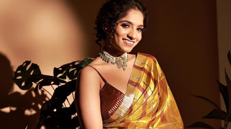 Jamie Lever to make Telugu film debut : 'Aa Okatti Adakku'
