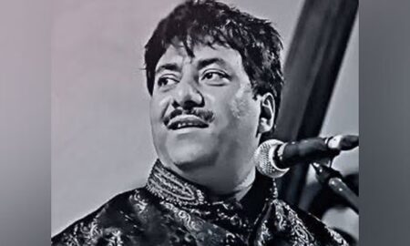The great music teacher Ustad Rashid Khan died on Tuesday afternoon. On Wednesday, he will be buried in Kolkata with full state honors.