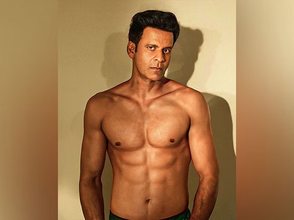 Manoj Bajpayee flaunts his toned abs on this New Year