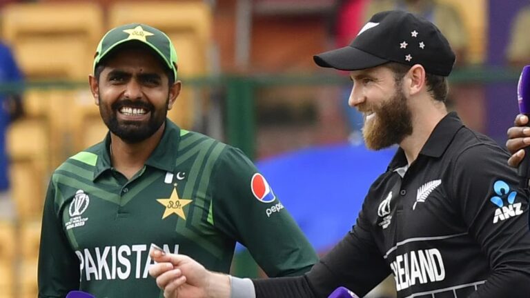 NZ vs PAK:  New Zealand win toss, decide to field first in 4th T20I