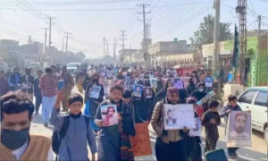 Pakistan: Balochistan govt suspends 44 employees for participating and facilitating protest sit-in against killing of Balaach Bakhsh