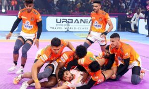 Gujarat Giants were no match for Puneri Paltan, who beat them 37–17 at the SMS Indoor Stadium on Friday.