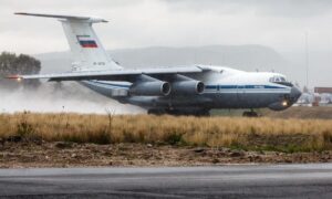 Russian plane carrying Ukrainian PoWs crashes