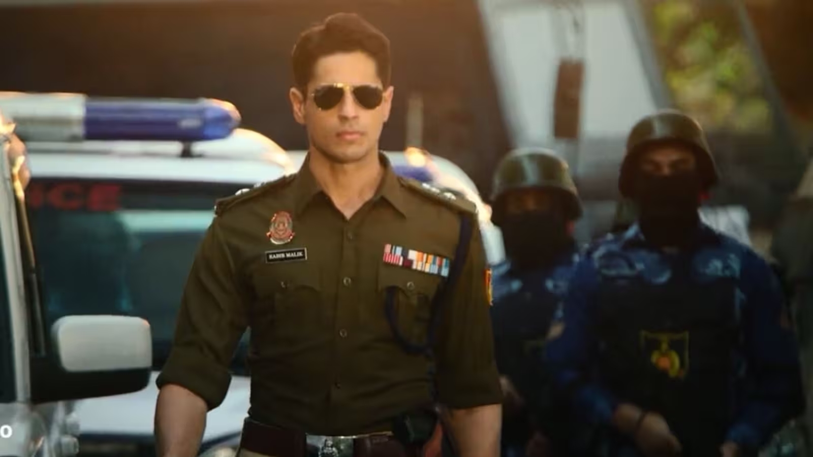 "Sidharth Malhotra Feels Honored to Play a Cop in 'Indian Police Force'"