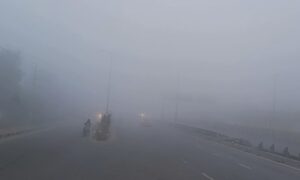 Dense fog in Northern and North-eastern parts of country affects normal life