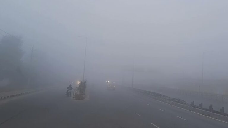 Dense fog in Northern and North-eastern parts of country affects normal life