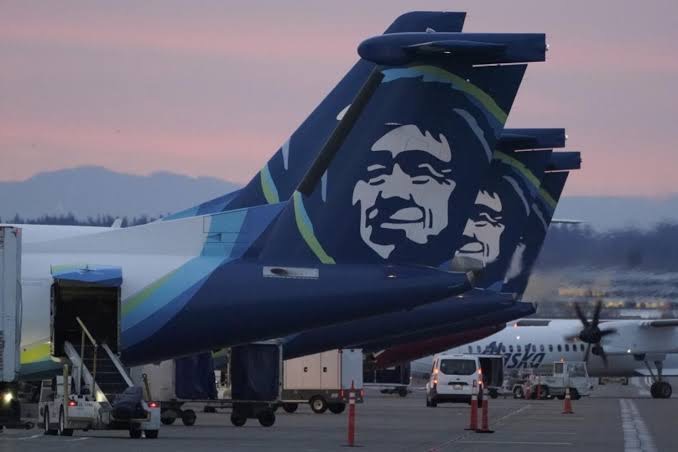 US: Alaska Airlines flight makes emergency landing in Oregon’s Portland