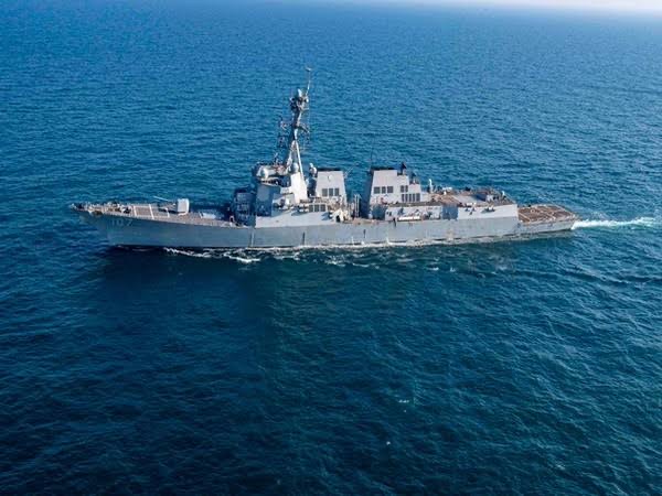 “Other nations are joining us”: US vows to protect ships from Houthi attacks in Red Sea