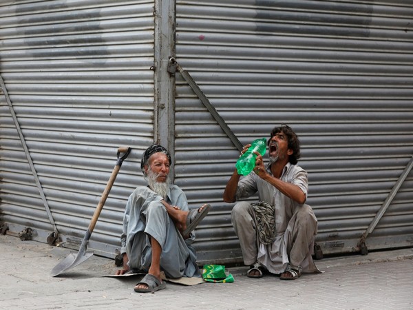 Pakistan's debt burden mounts to 63.399 trillion PKR: Report