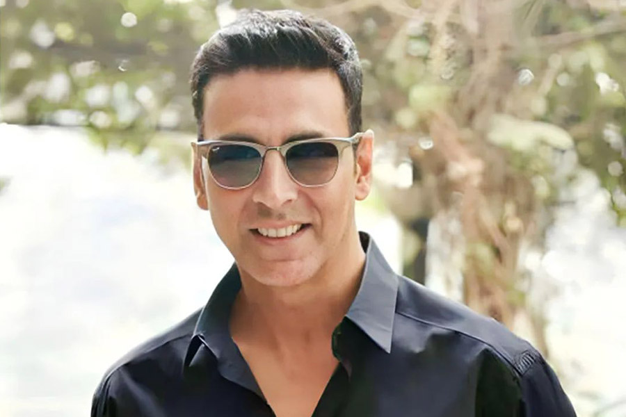 Akshay Kumar Expresses Gratitude As He Attends Abu Dhabi’s BAPS Temple Inauguration, Says, “What A Historic Moment”