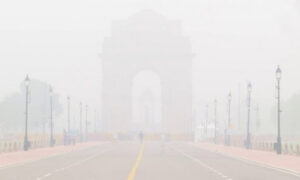 Shallow Fog Covers North India; IMD Predicts Light Rainfall In Delhi