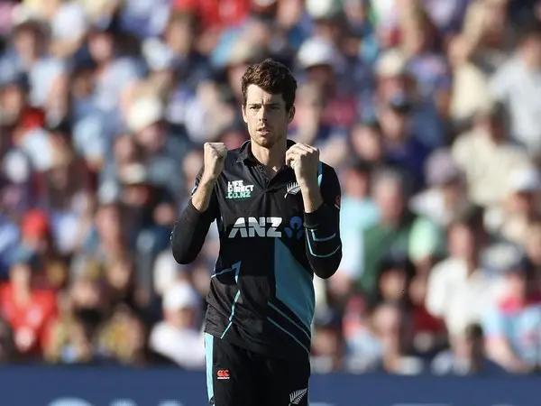“I’ve gone the other way now…”: New Zealand spinner Mitchell Santner on his Test bowling