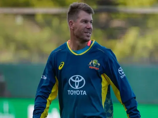 Warner, David help Australia set 214-run target before West Indies in first T20I