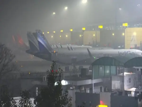 Delhi Airport issues passenger advisory for flight delays due to fog