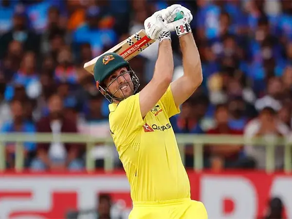 Australia successfully chase New Zealand’s 215 in first T20I; Marsh scores swashbuckling 72
