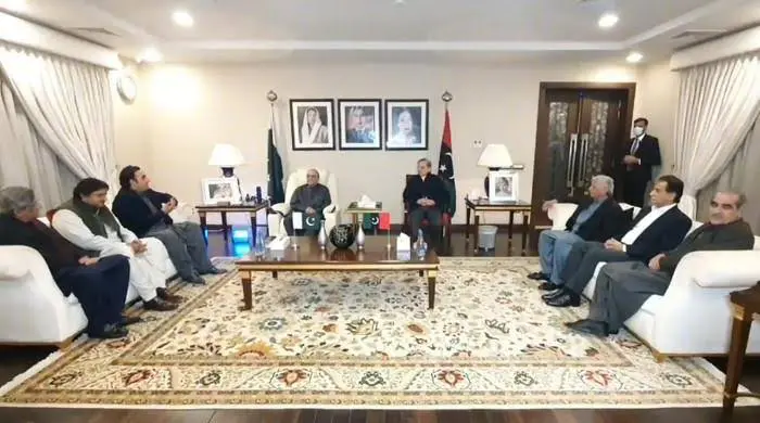 PML(N)-PPP alliance just satisfies needs of Pakistan Army, says Pakistani Canadian broadcaster