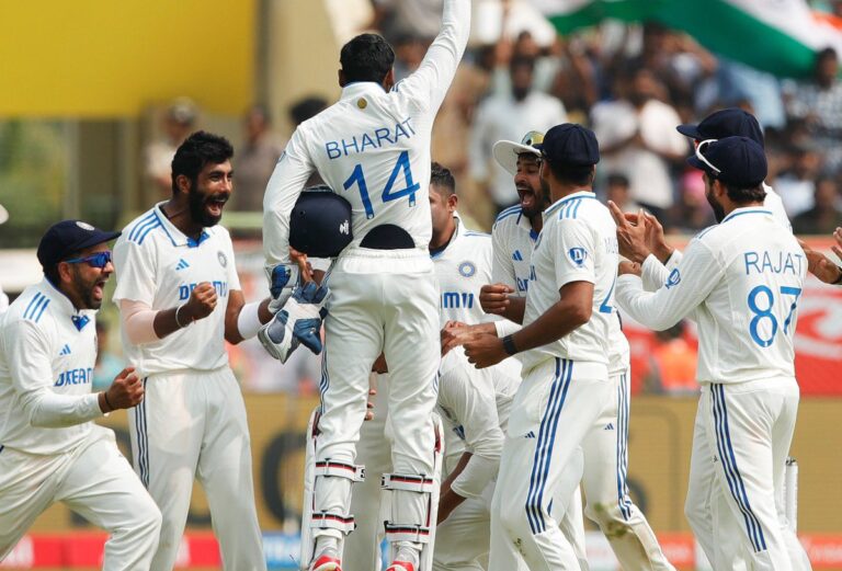 “Fabulous..that’s how we do it”: Cricket fraternity hail India’s victory