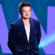 Jeremy Renner graces stage of People's Choice Awards 2024
