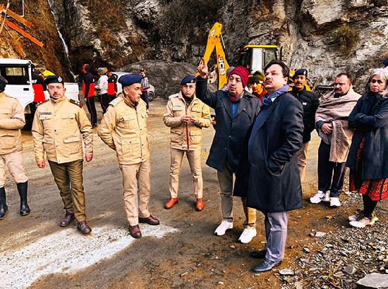 Himachal Pradesh: 2 dead, 5 injured after landslide hits Ashwani Khad area in Shimla