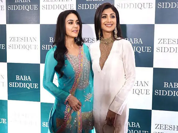 Preity Zinta, Shilpa Shetty add glamour to Baba Siddique’s Iftar bash