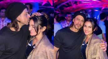 SRK poses with Javed Jaffery’s daughter Alaviaa at Anant-Radhika’s pre-wedding bash