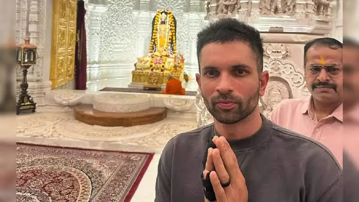 LSG spinner Keshav Maharaj offer prayers at Ram Mandir in Ayodhya ahead of IPL 2024