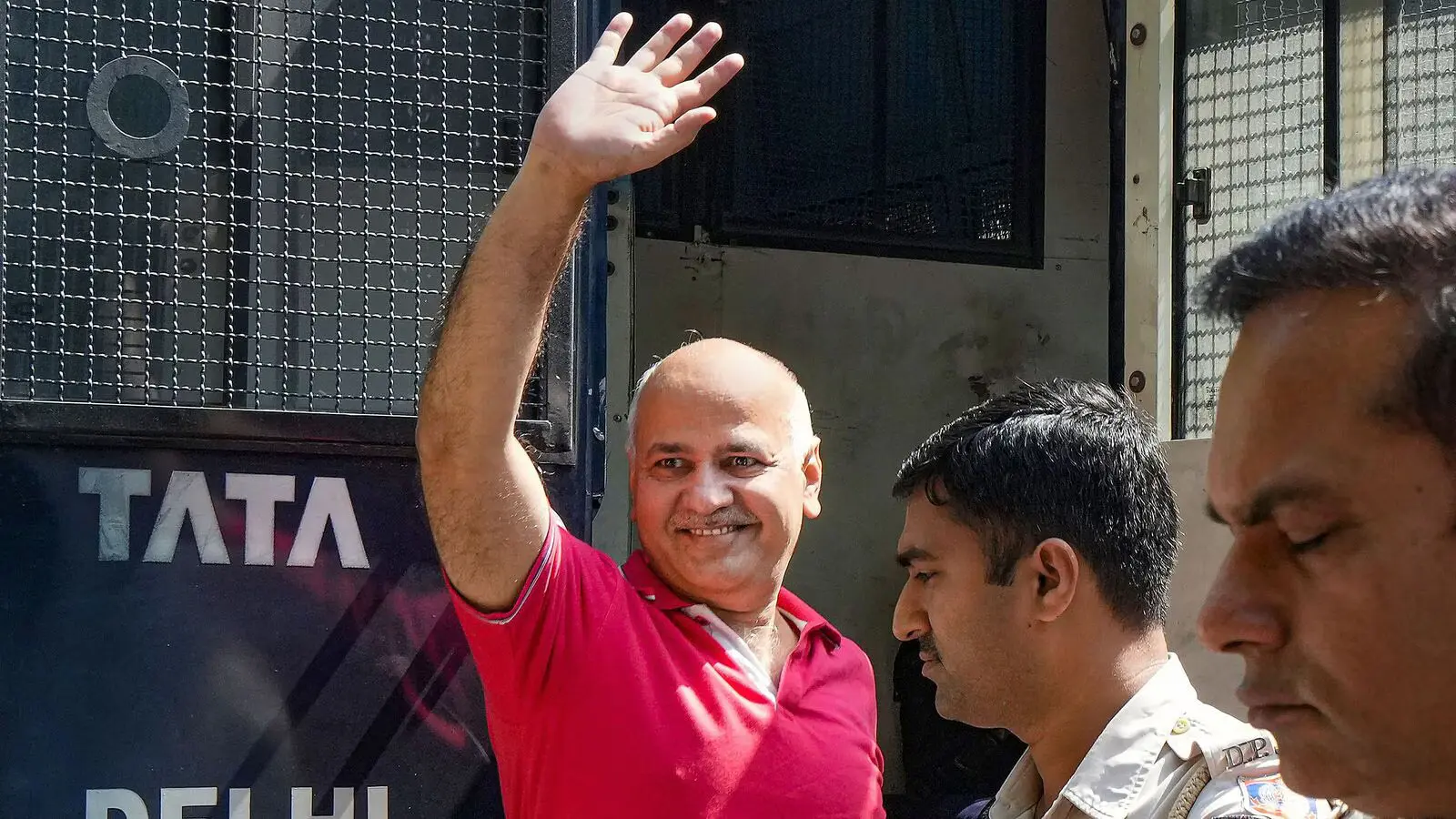 Court allows early hearing on bail plea of Manish Sisodia