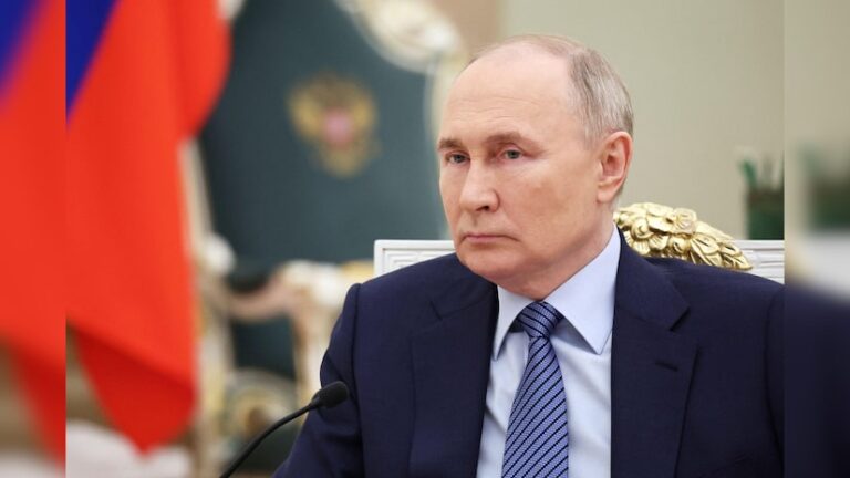 Putin warns west, says Russia ‘ready for nuclear war’