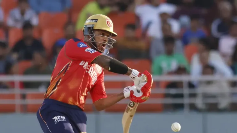 "10-15 runs cost us, dropped catch as well": Dhawan on loss against RCB