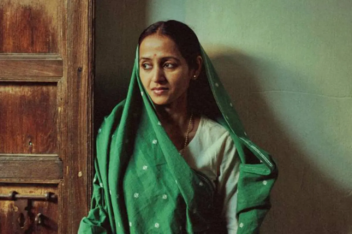 Real life Gandhi couple to portray Reel life Gandhis in 'Gandhi' series