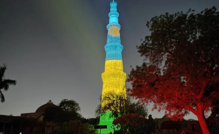 Qutub Minar illuminates in remembrance of Rwanda Genocide of 1994