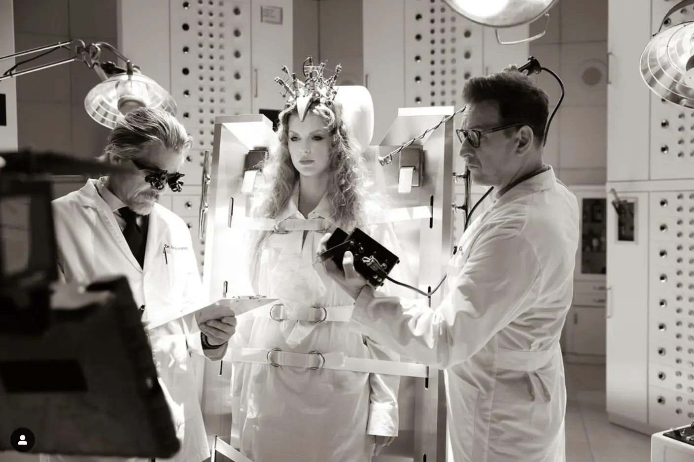 Ethan Hawke, Josh Charles praise Taylor Swift post 'Fortnight' cameos