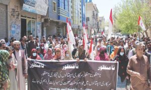 Pakistan: Paramedics protest in Quetta against privatisation of hospitals