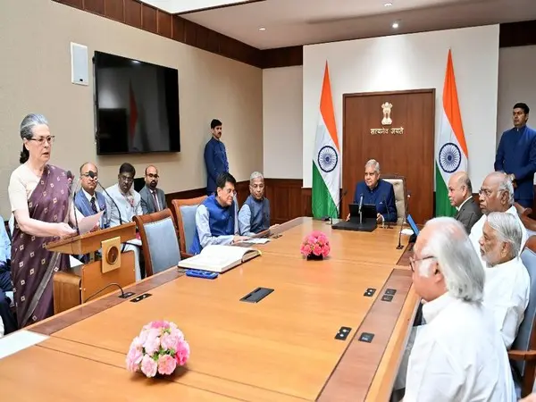 Rajya Sabha Chairman administers oath to 14 newly elected members including Sonia Gandhi