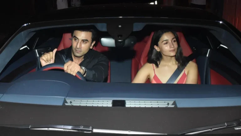 Ranbir Kapoor, Alia Bhatt make stylish appearance at Jackky Bhagnani, Rakul Preet Singh's residence