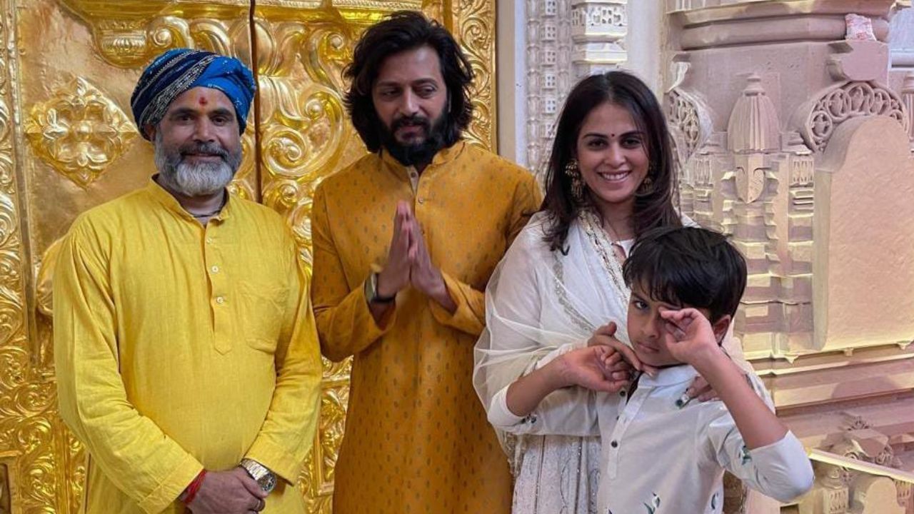 Riteish and Genelia's Sacred Visit to Ram Mandir with Their Son