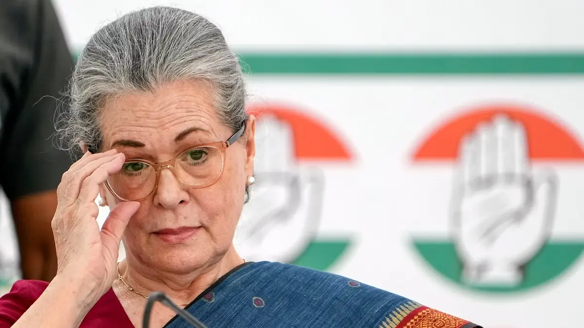 "Conspiracies being done to change Constitution": Sonia Gandhi