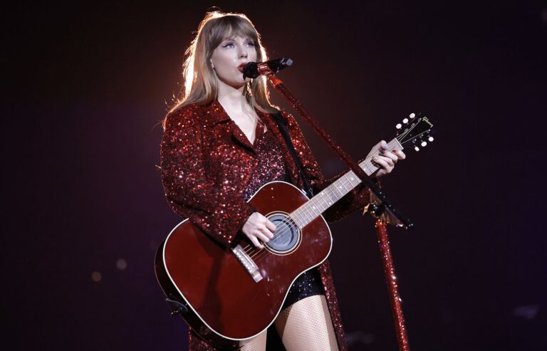 Taylor Swift treats fans with 'The Tortured Poets Department' lyrics on Eclipse Day