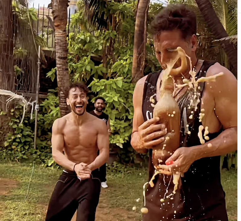 Tiger pranks 'Bade Miyan' Akshay Kumar on April Fool's Day