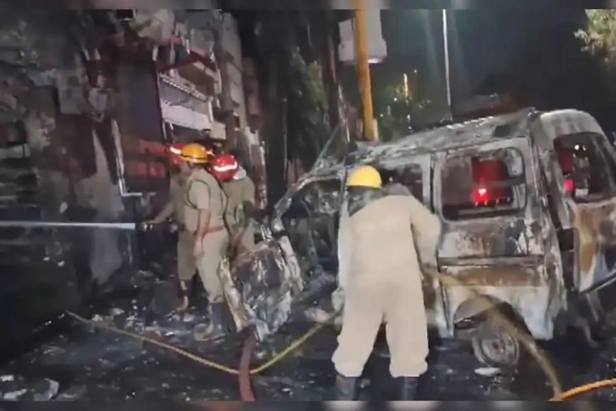 Tragic Fire at Delhi Hospital Claims Lives of Six Newborns