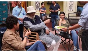 Deepika Padukone Teases Amitabh Bachchan as 'Piku' Clocks 9, Fondly Remembers Irrfan Khan